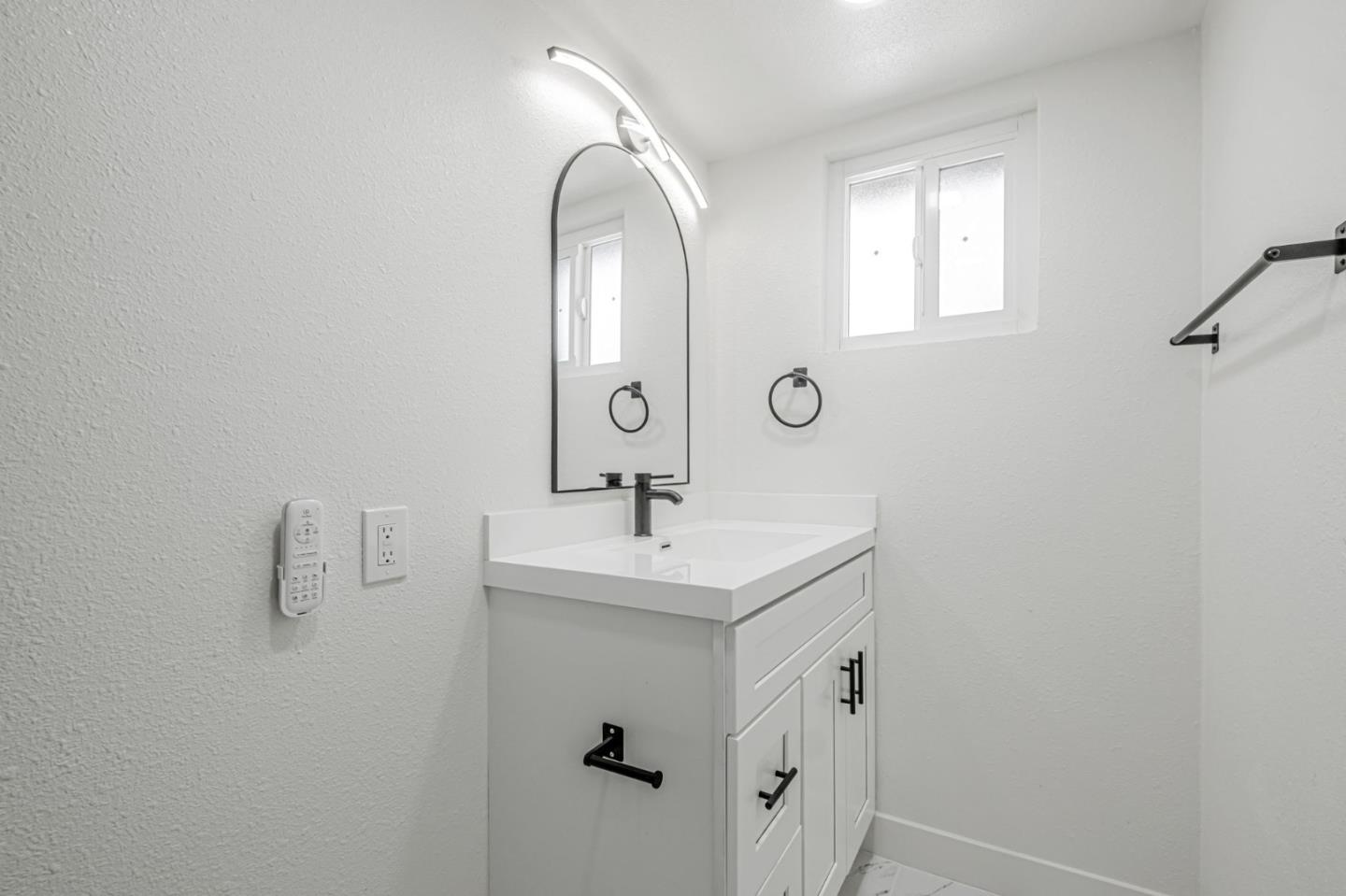 Detail Gallery Image 14 of 16 For 714 Wasatch Dr, Fremont,  CA 94536 - 3 Beds | 2 Baths