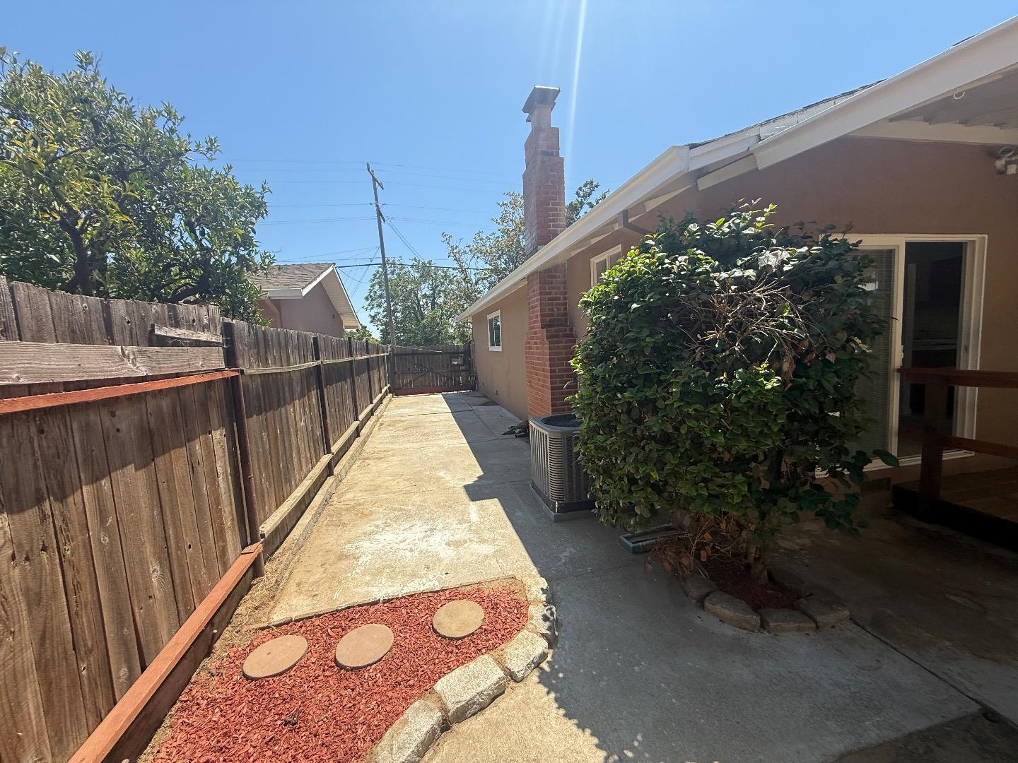 Detail Gallery Image 34 of 40 For 1005 Jacobsen St, Antioch,  CA 94509 - 3 Beds | 1 Baths