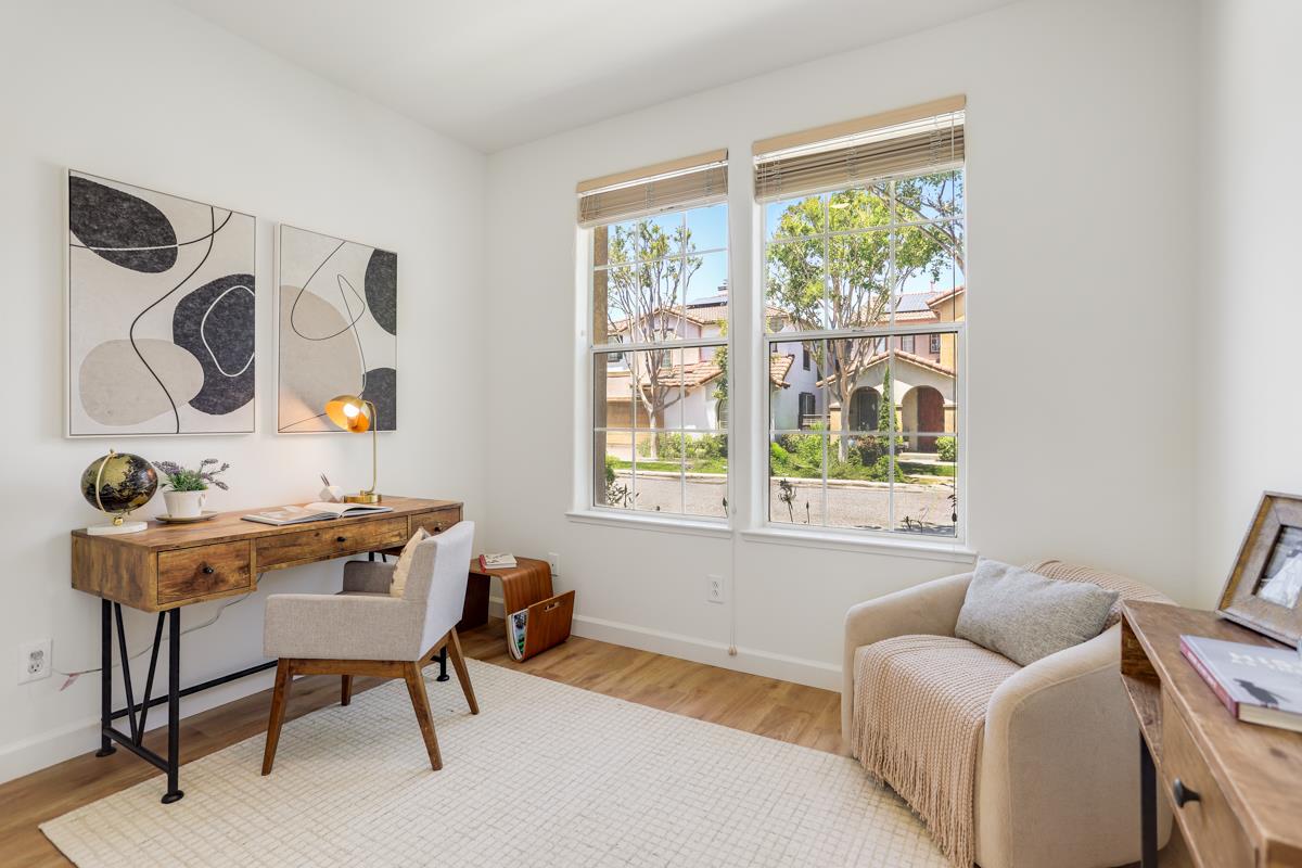 Detail Gallery Image 17 of 38 For 960 Sunbonnet Loop, San Jose,  CA 95125 - 5 Beds | 3 Baths