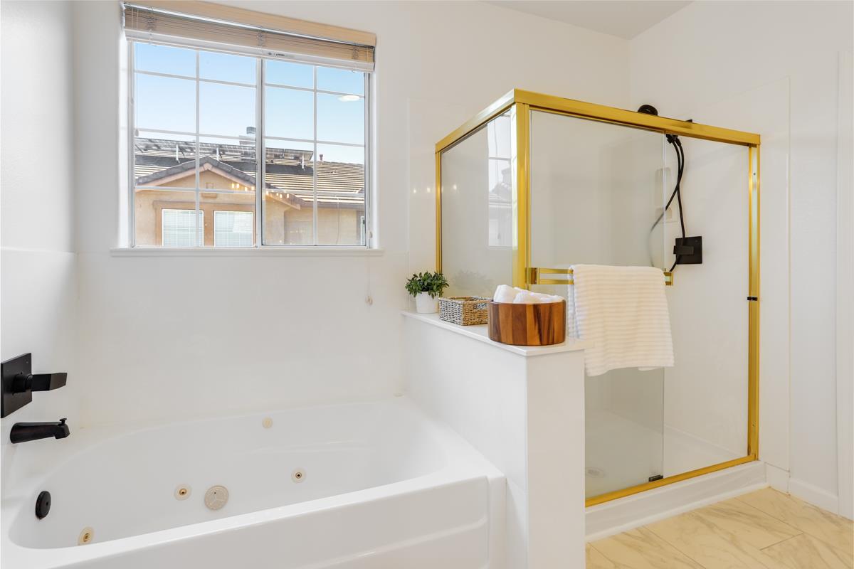 Detail Gallery Image 23 of 38 For 960 Sunbonnet Loop, San Jose,  CA 95125 - 5 Beds | 3 Baths