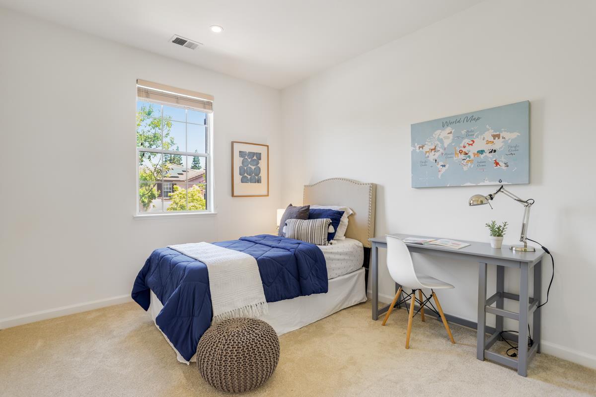 Detail Gallery Image 27 of 38 For 960 Sunbonnet Loop, San Jose,  CA 95125 - 5 Beds | 3 Baths