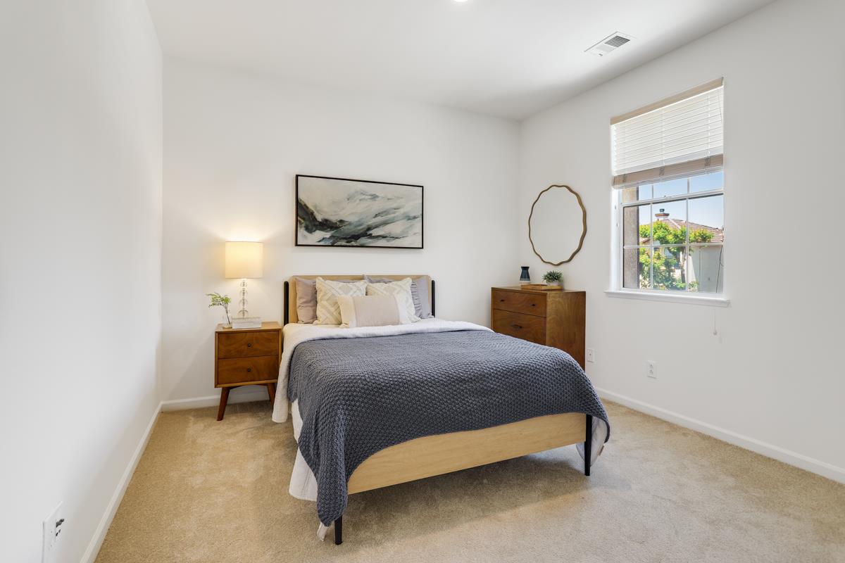 Detail Gallery Image 28 of 38 For 960 Sunbonnet Loop, San Jose,  CA 95125 - 5 Beds | 3 Baths