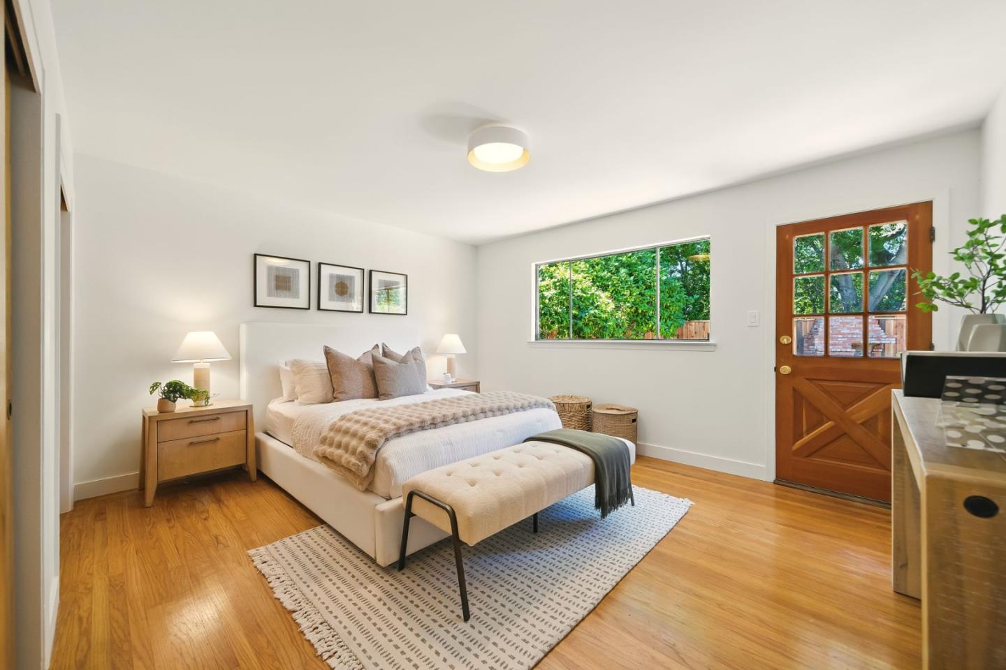 Detail Gallery Image 22 of 47 For 2012 Howard Ave, San Carlos,  CA 94070 - 3 Beds | 2 Baths