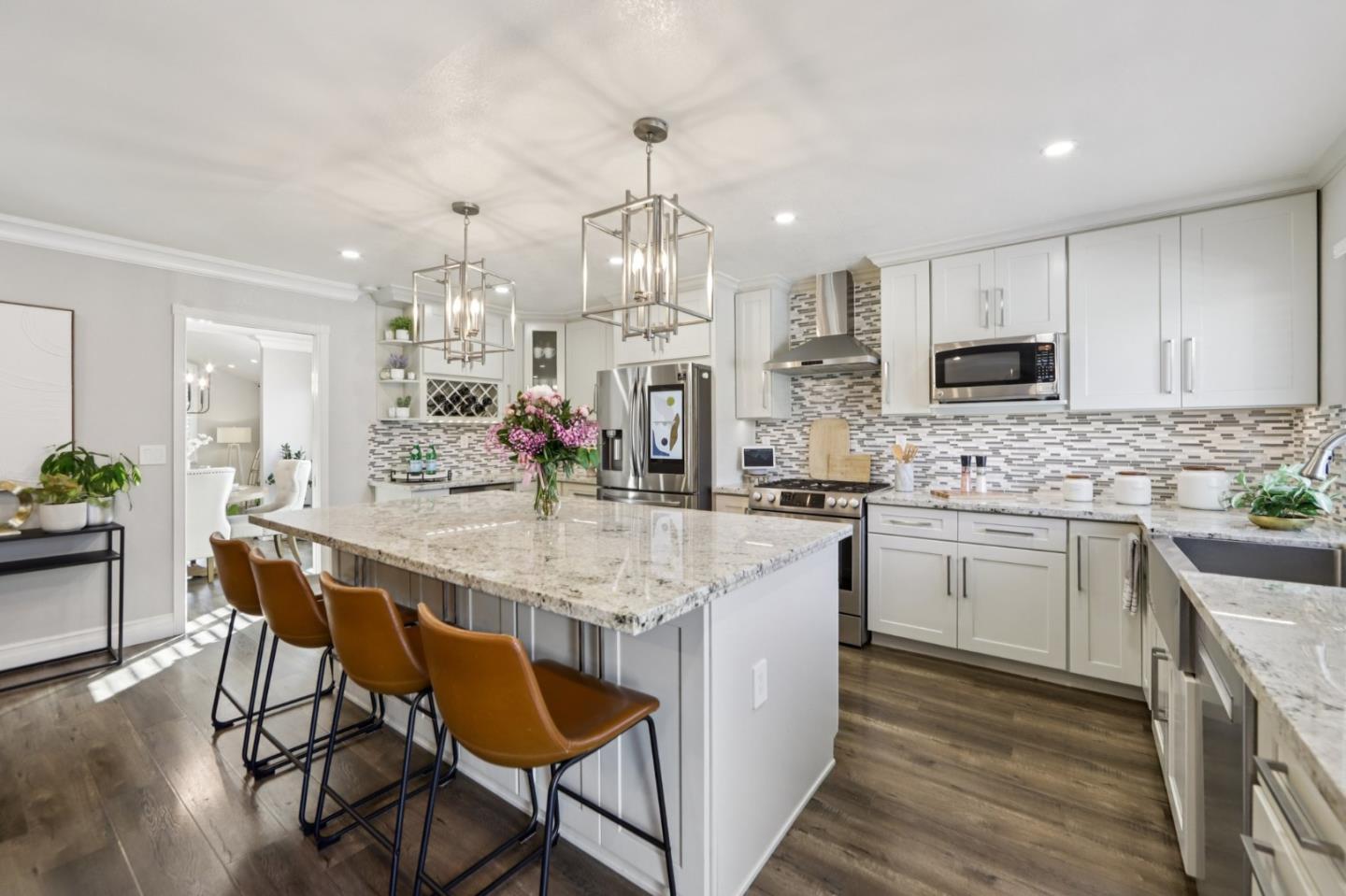 Detail Gallery Image 11 of 69 For 1672 Coraltree Pl, San Jose,  CA 95131 - 4 Beds | 2 Baths