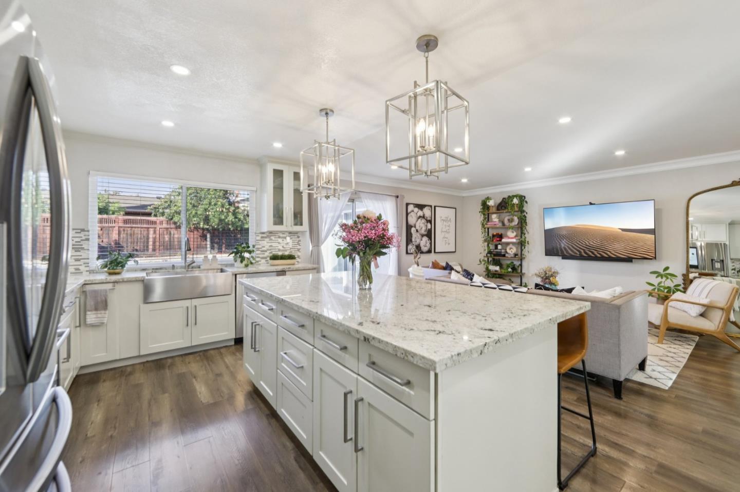 Detail Gallery Image 12 of 69 For 1672 Coraltree Pl, San Jose,  CA 95131 - 4 Beds | 2 Baths