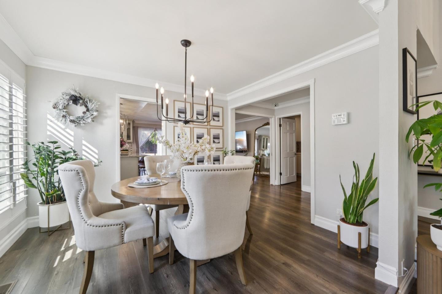 Detail Gallery Image 16 of 69 For 1672 Coraltree Pl, San Jose,  CA 95131 - 4 Beds | 2 Baths