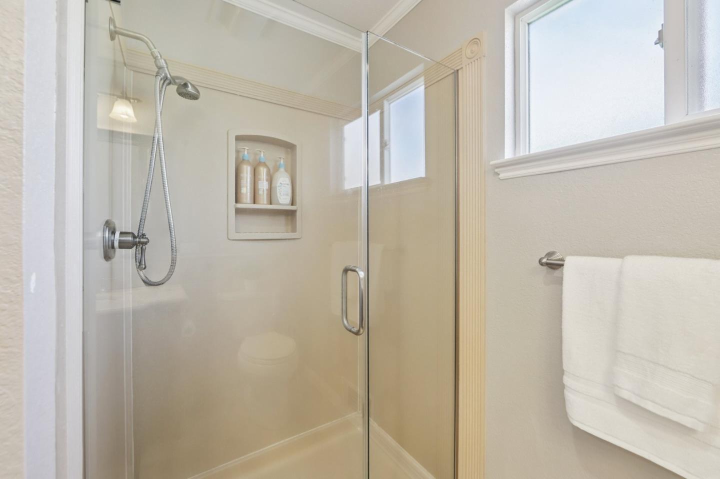 Detail Gallery Image 35 of 69 For 1672 Coraltree Pl, San Jose,  CA 95131 - 4 Beds | 2 Baths