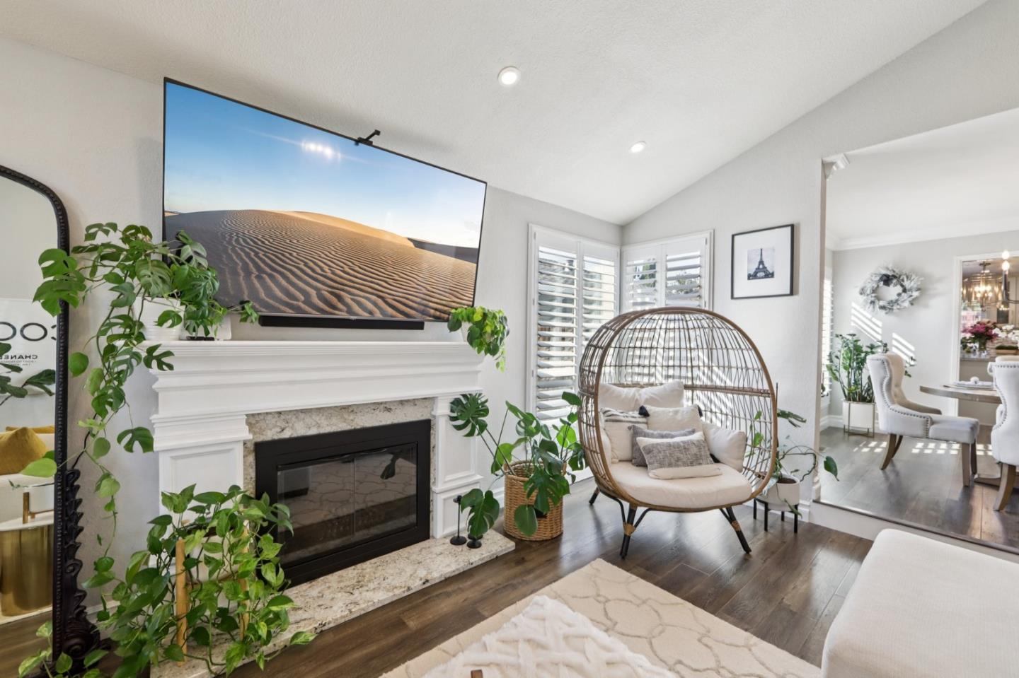 Detail Gallery Image 5 of 69 For 1672 Coraltree Pl, San Jose,  CA 95131 - 4 Beds | 2 Baths