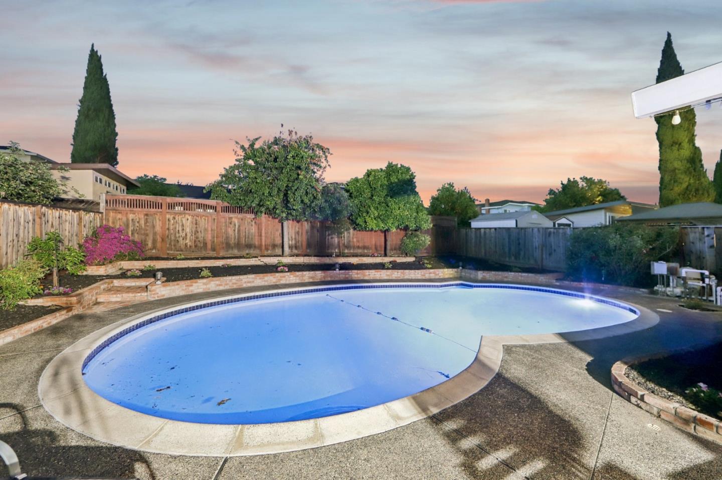 Detail Gallery Image 52 of 69 For 1672 Coraltree Pl, San Jose,  CA 95131 - 4 Beds | 2 Baths
