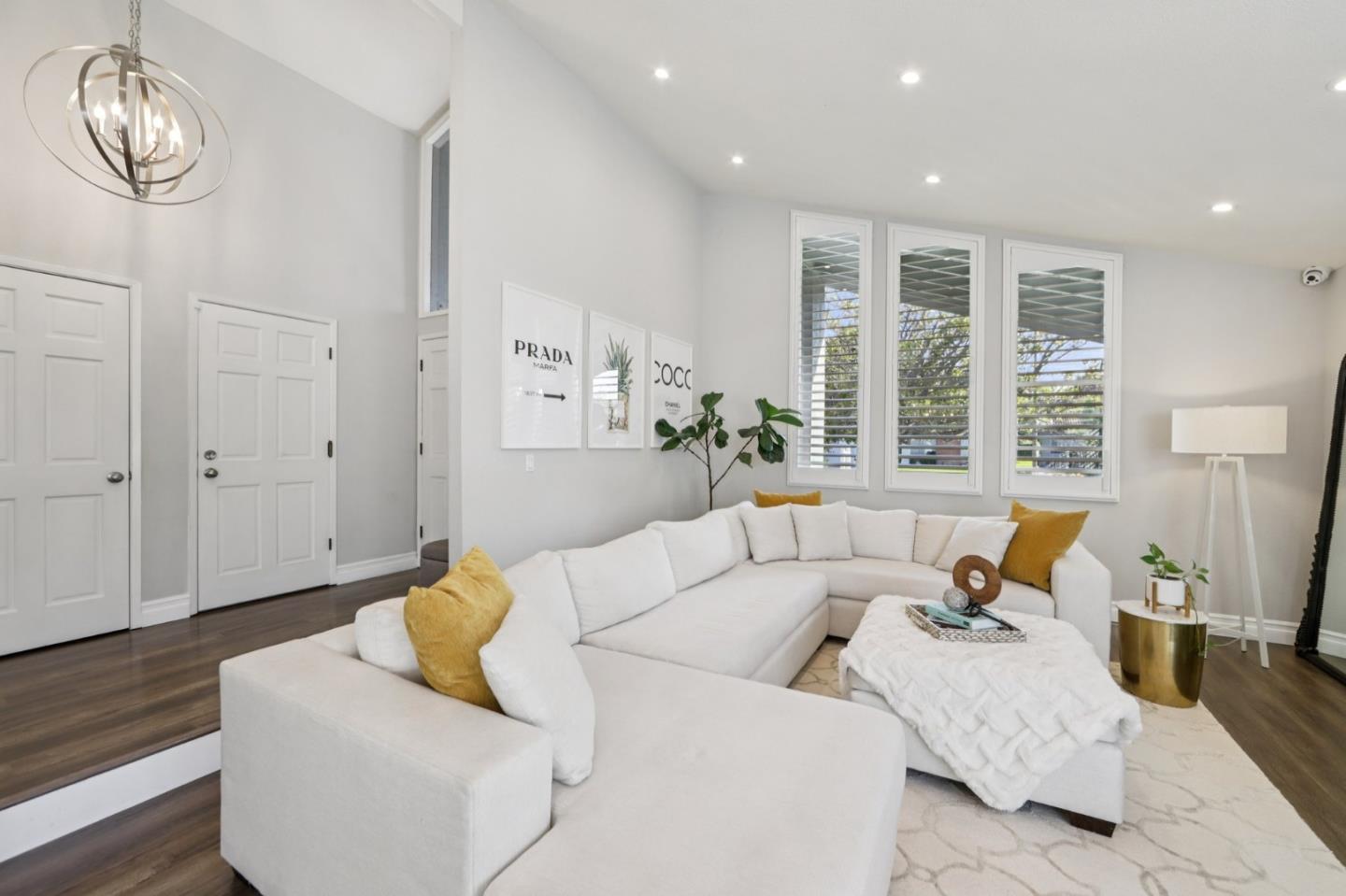 Detail Gallery Image 6 of 69 For 1672 Coraltree Pl, San Jose,  CA 95131 - 4 Beds | 2 Baths