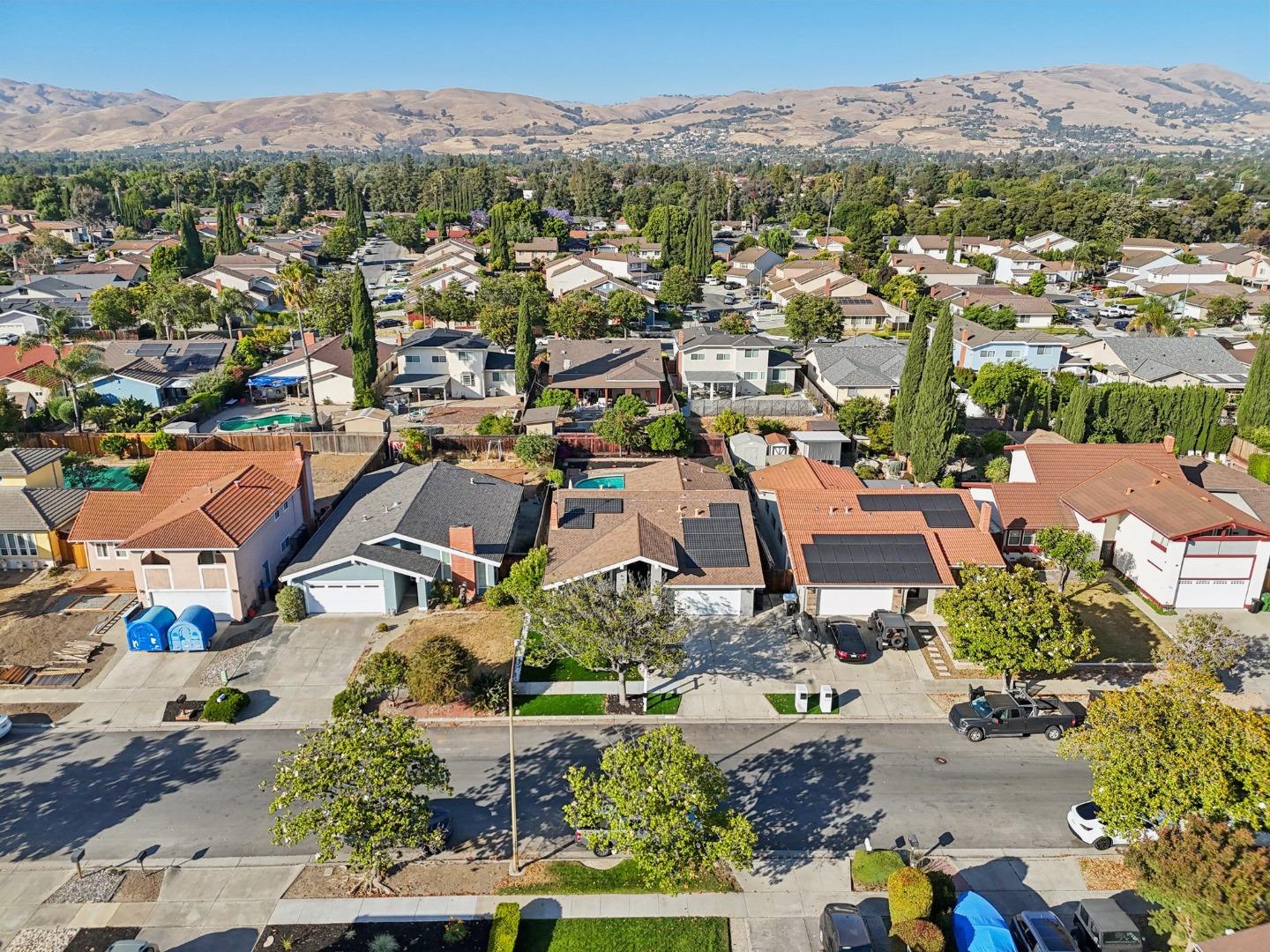 Detail Gallery Image 60 of 69 For 1672 Coraltree Pl, San Jose,  CA 95131 - 4 Beds | 2 Baths