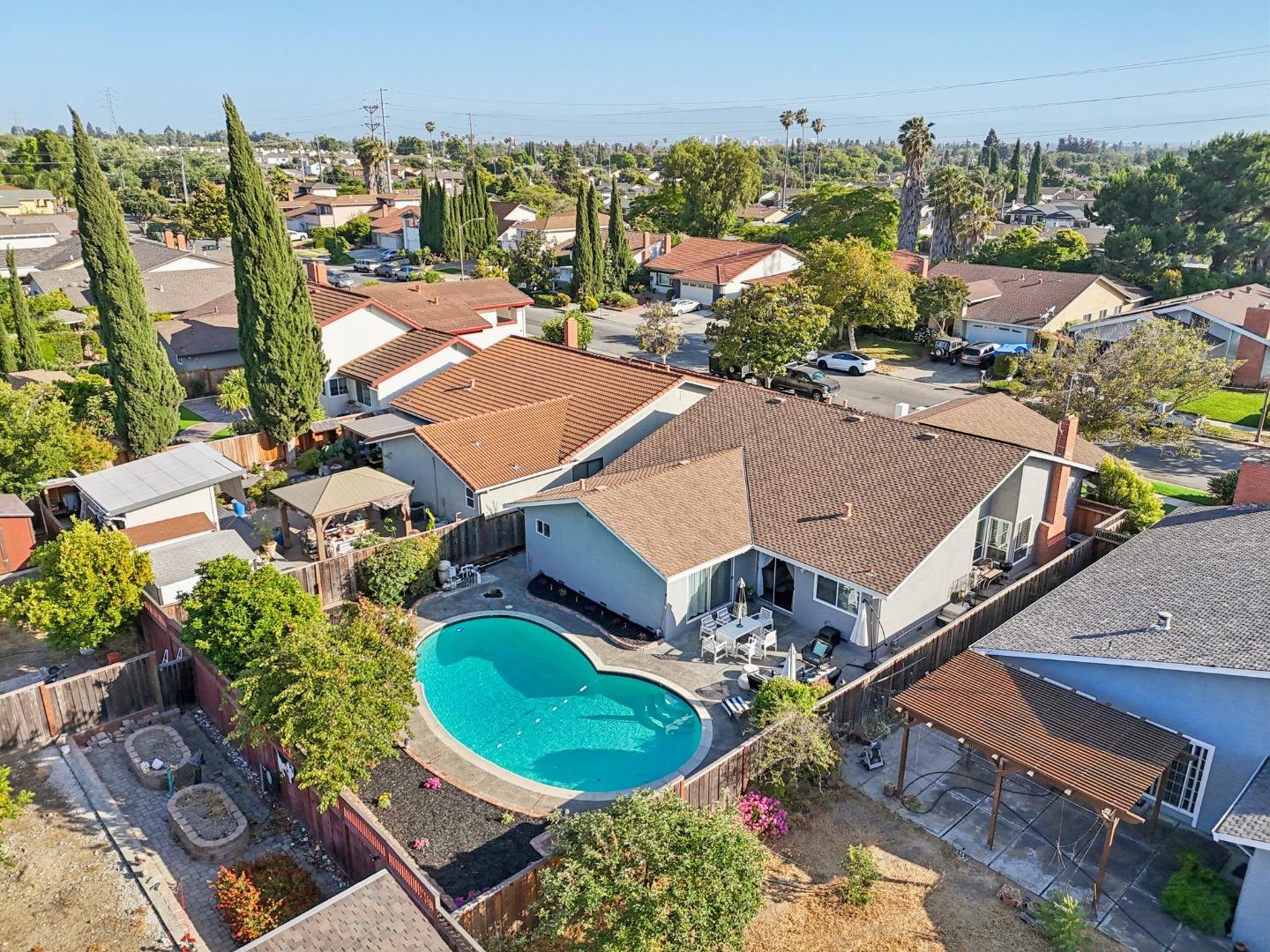 Detail Gallery Image 62 of 69 For 1672 Coraltree Pl, San Jose,  CA 95131 - 4 Beds | 2 Baths
