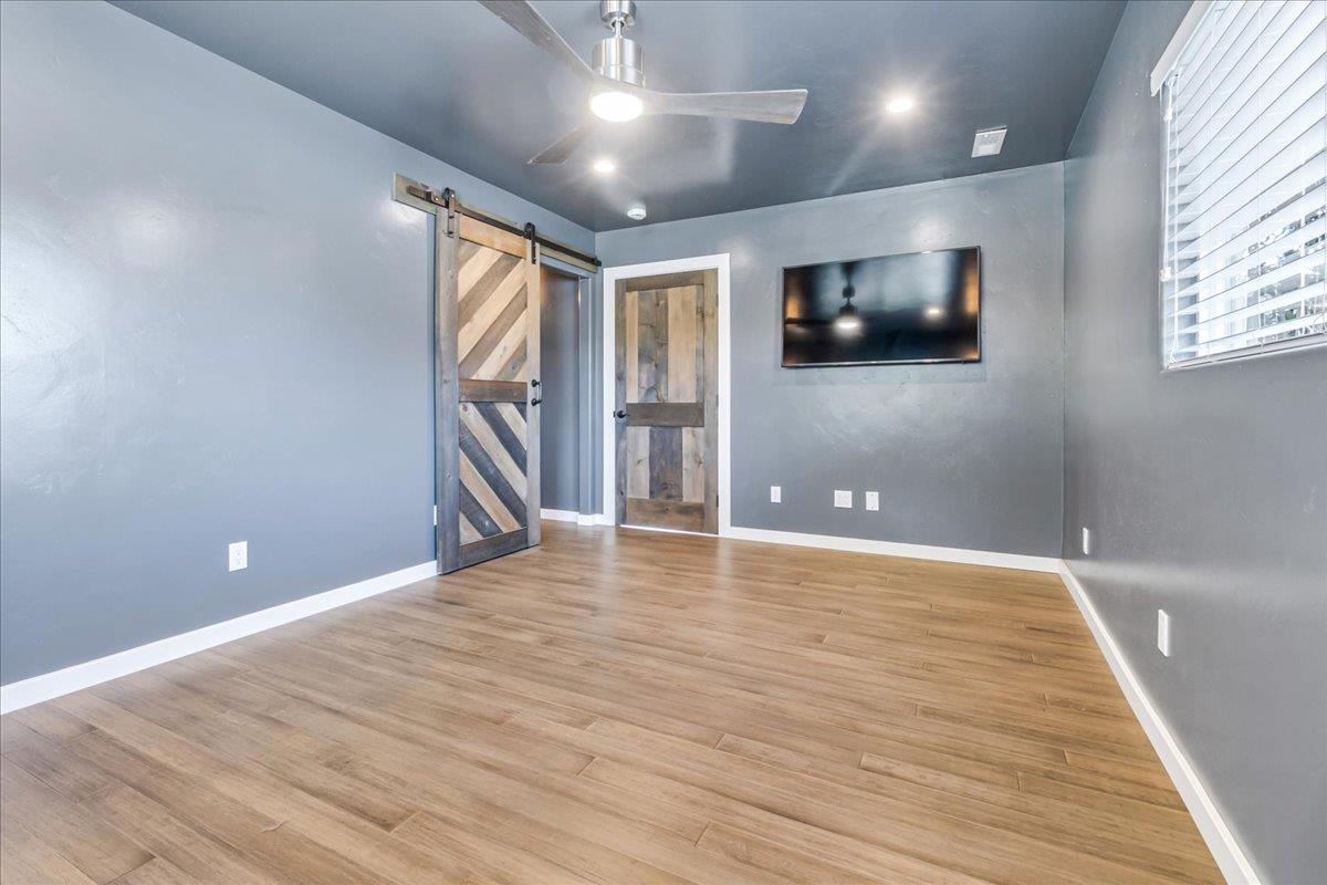Detail Gallery Image 16 of 27 For 570 Casanova Ave, Monterey,  CA 93940 - 2 Beds | 2 Baths