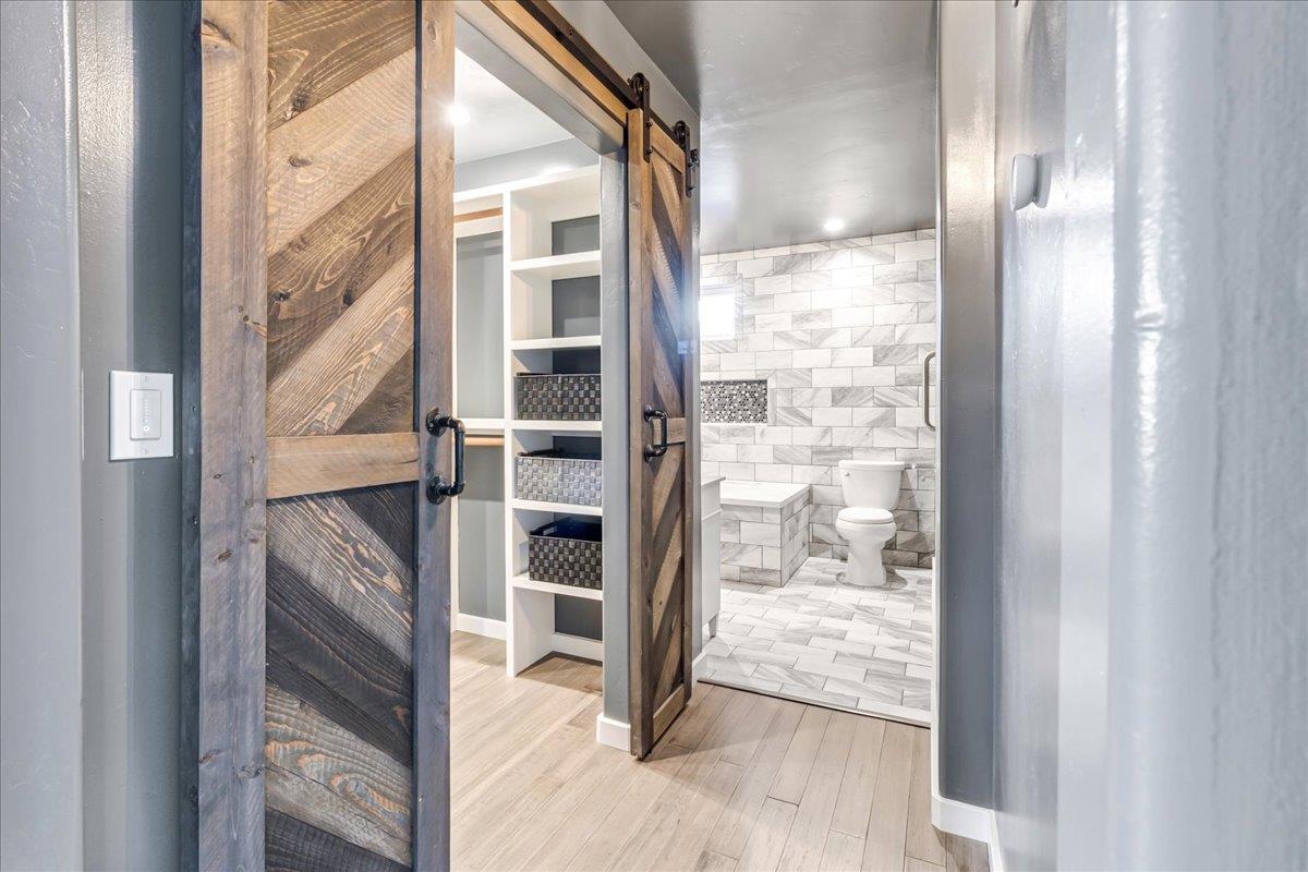 Detail Gallery Image 17 of 27 For 570 Casanova Ave, Monterey,  CA 93940 - 2 Beds | 2 Baths