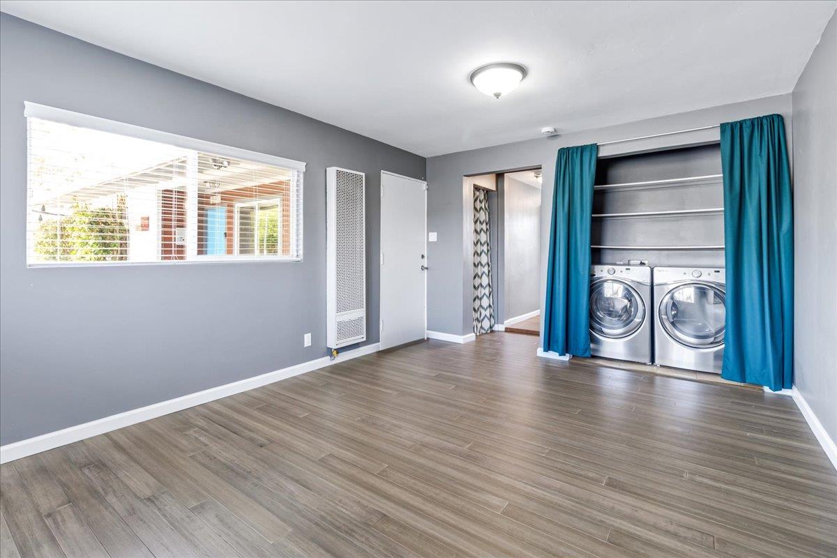 Detail Gallery Image 24 of 27 For 570 Casanova Ave, Monterey,  CA 93940 - 2 Beds | 2 Baths