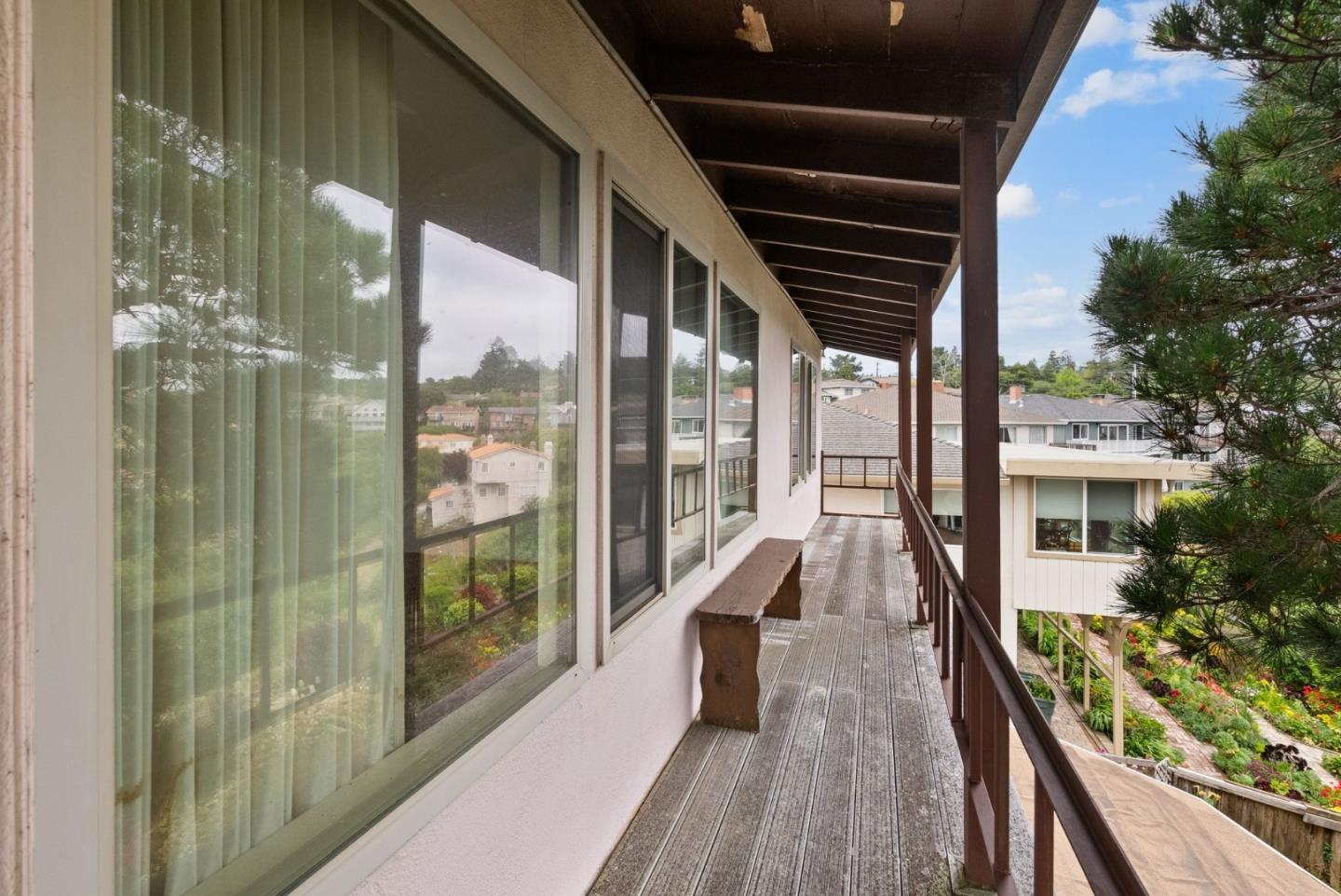 Detail Gallery Image 22 of 25 For 3705 Encline Way, Belmont,  CA 94002 - 2 Beds | 1 Baths