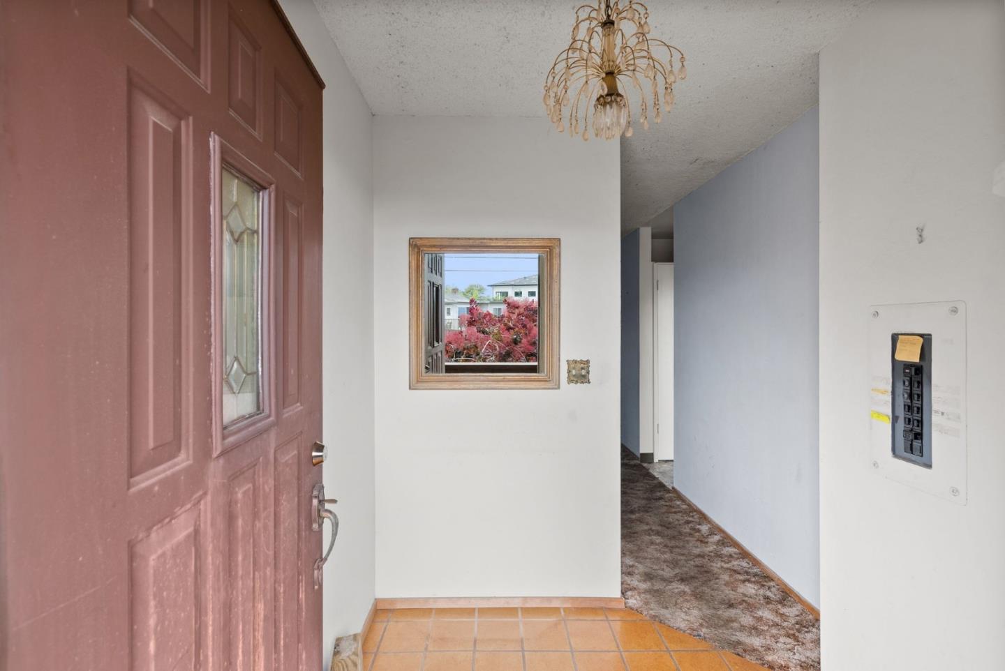 Detail Gallery Image 3 of 25 For 3705 Encline Way, Belmont,  CA 94002 - 2 Beds | 1 Baths
