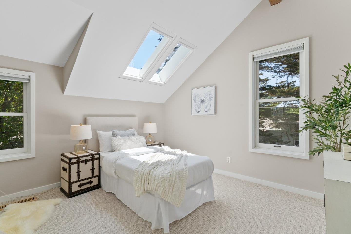 Detail Gallery Image 16 of 48 For 214 Brook Ave, Santa Cruz,  CA 95062 - 3 Beds | 2 Baths