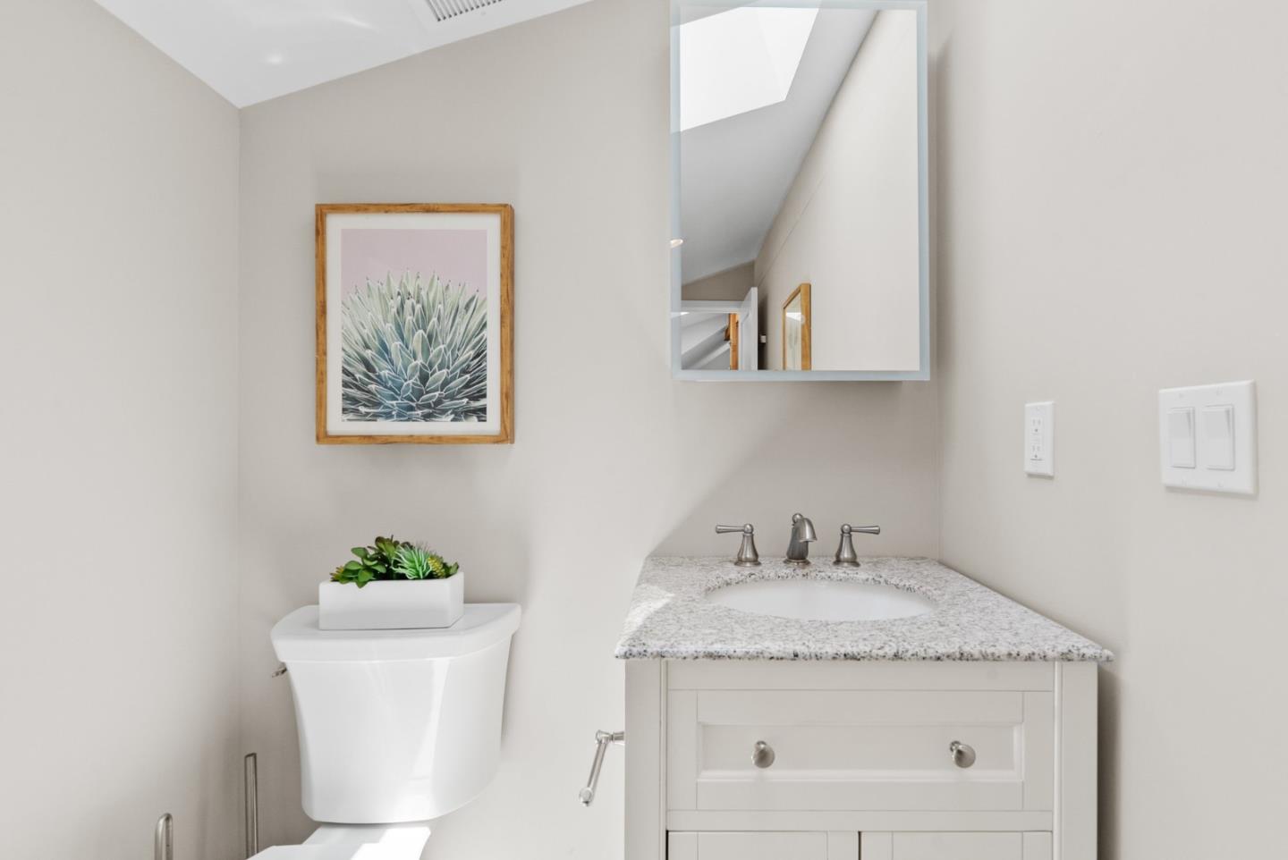 Detail Gallery Image 43 of 48 For 214 Brook Ave, Santa Cruz,  CA 95062 - 3 Beds | 2 Baths