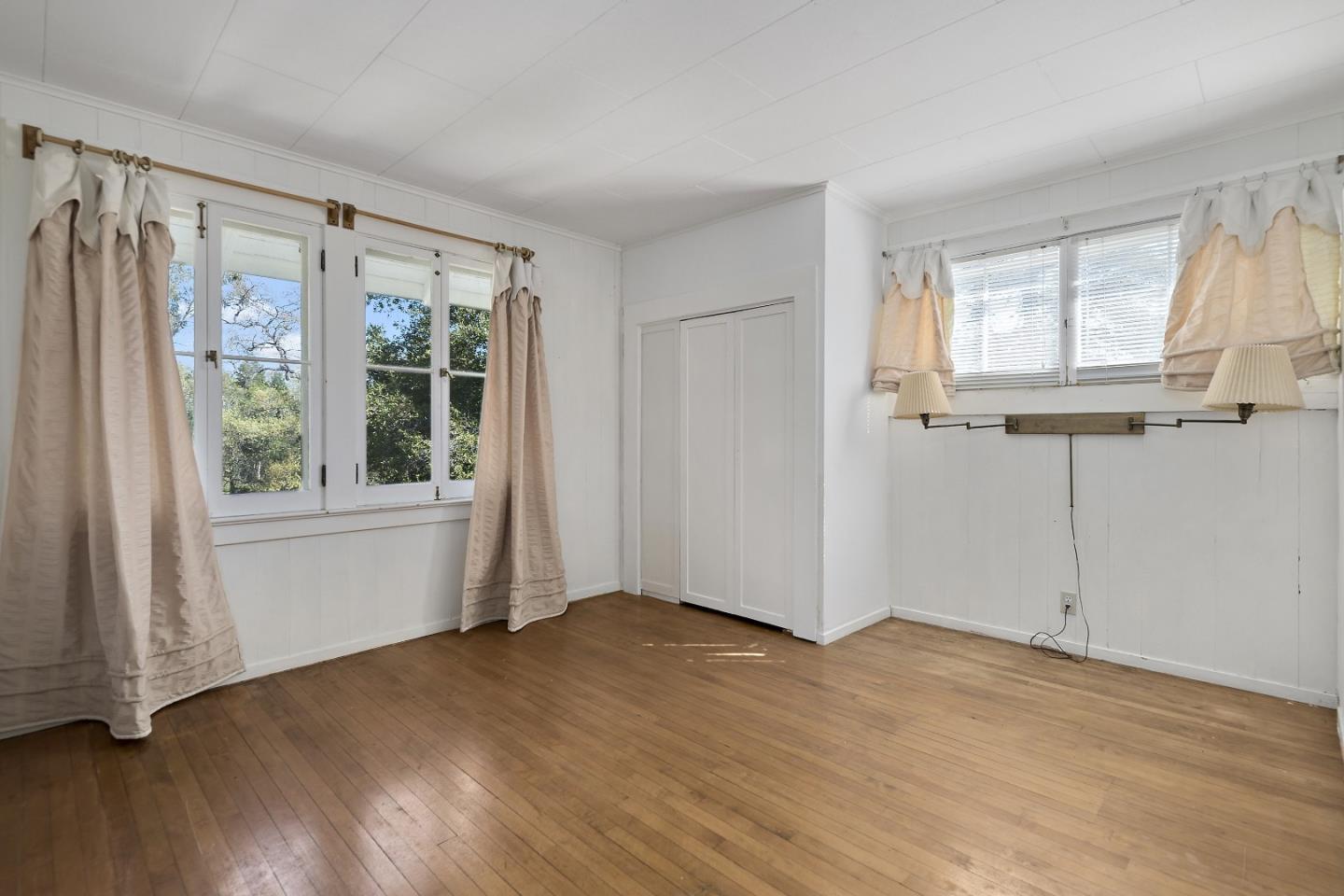 Detail Gallery Image 34 of 79 For 100 Wood Rd, Los Gatos,  CA 95030 - 5 Beds | 4 Baths