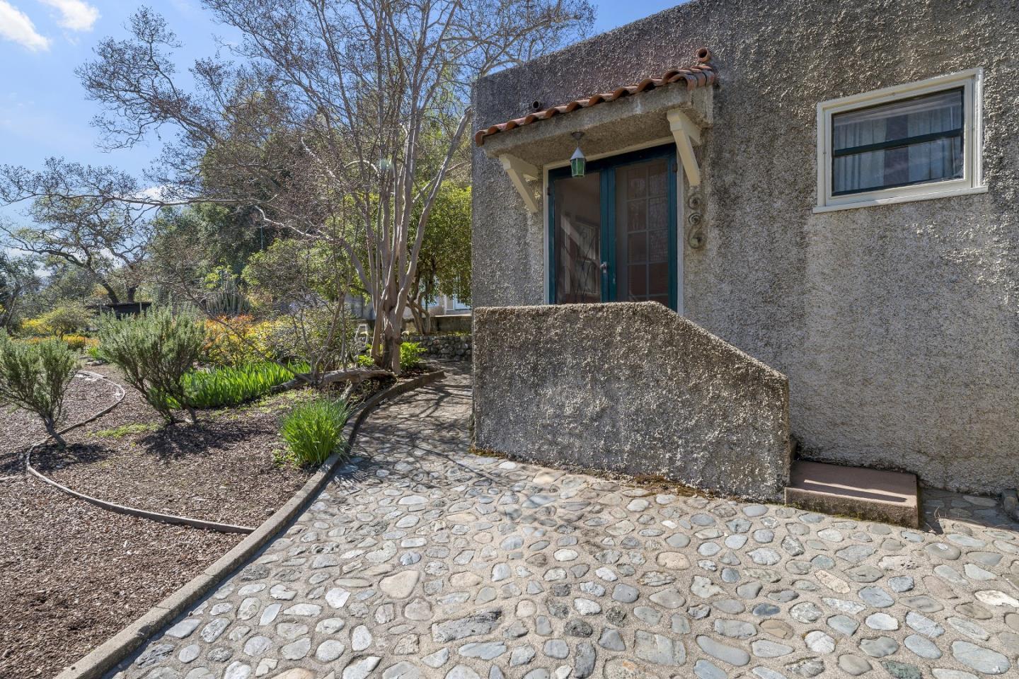 Detail Gallery Image 46 of 79 For 100 Wood Rd, Los Gatos,  CA 95030 - 5 Beds | 4 Baths