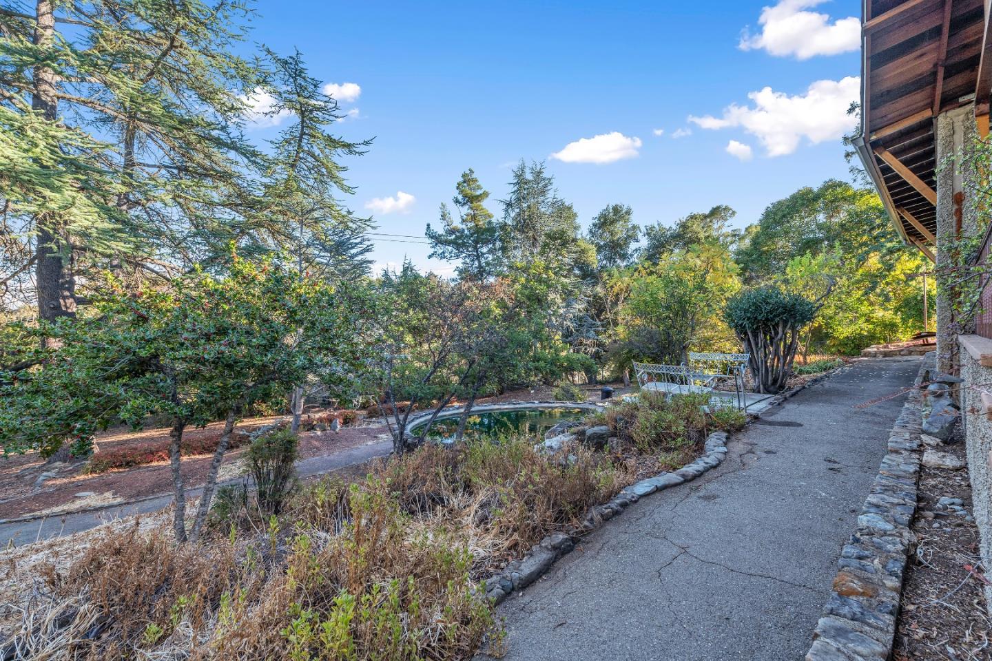 Detail Gallery Image 6 of 79 For 100 Wood Rd, Los Gatos,  CA 95030 - 5 Beds | 4 Baths