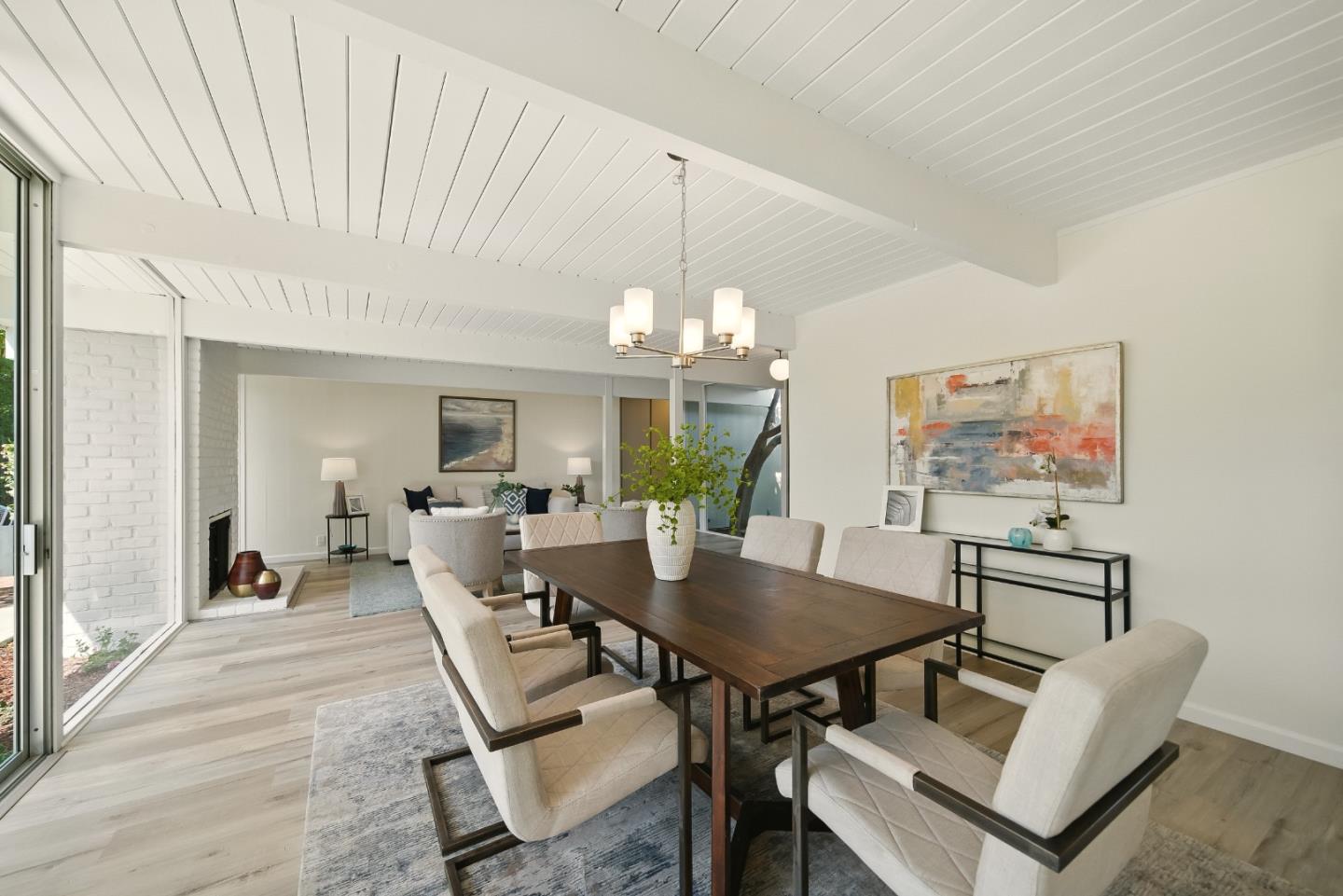 Detail Gallery Image 14 of 52 For 200 Loon Ct, Foster City,  CA 94404 - 5 Beds | 2 Baths