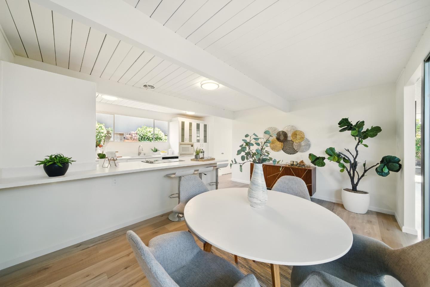 Detail Gallery Image 23 of 52 For 200 Loon Ct, Foster City,  CA 94404 - 5 Beds | 2 Baths