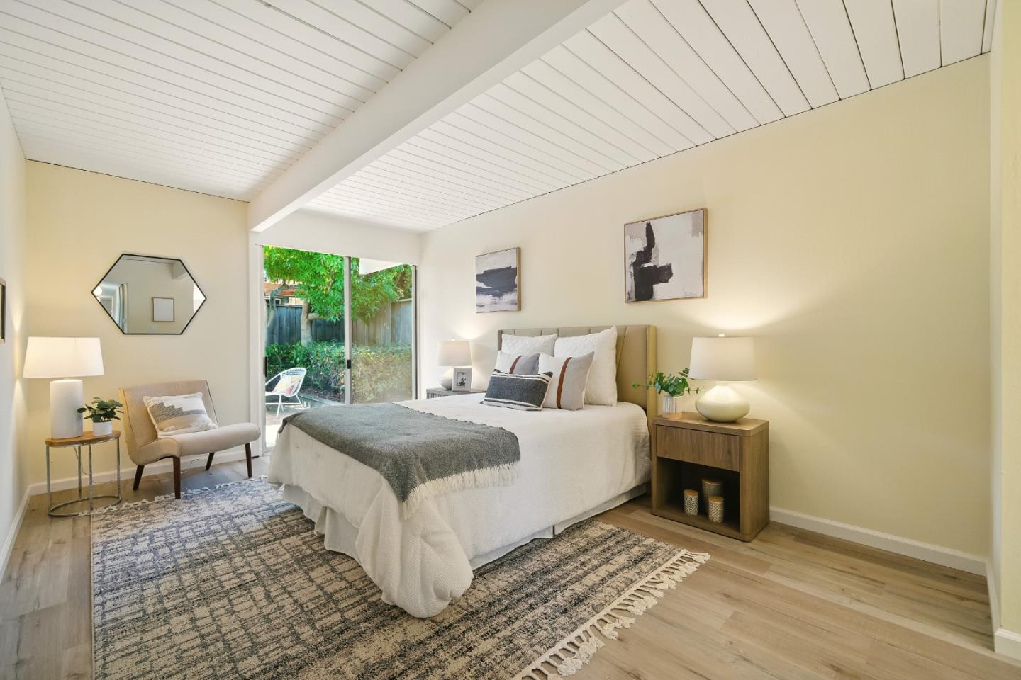 Detail Gallery Image 26 of 52 For 200 Loon Ct, Foster City,  CA 94404 - 5 Beds | 2 Baths