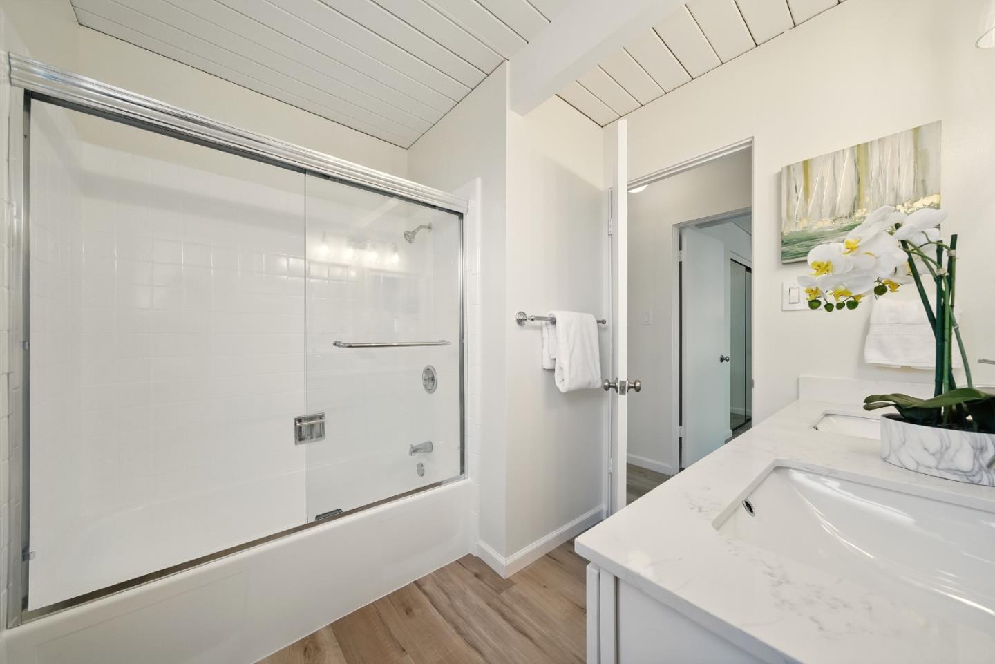 Detail Gallery Image 36 of 52 For 200 Loon Ct, Foster City,  CA 94404 - 5 Beds | 2 Baths