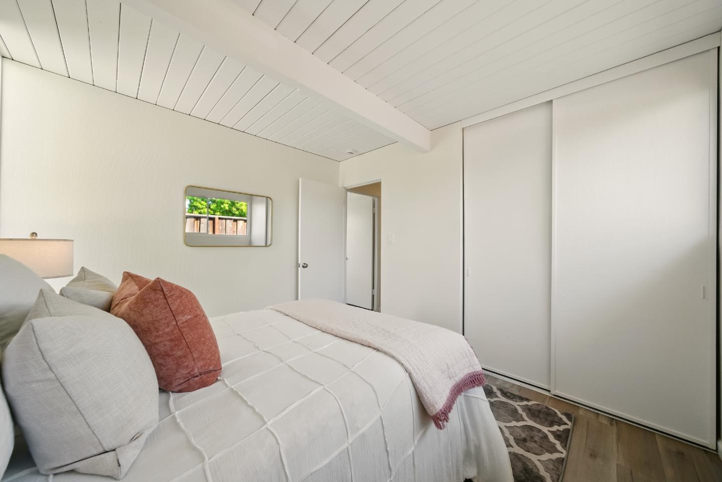Detail Gallery Image 43 of 52 For 200 Loon Ct, Foster City,  CA 94404 - 5 Beds | 2 Baths