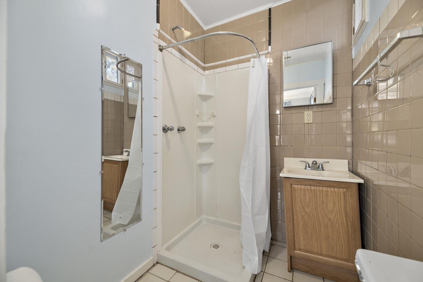 Detail Gallery Image 64 of 79 For 100 Wood Rd, Los Gatos,  CA 95030 - – Beds | – Baths