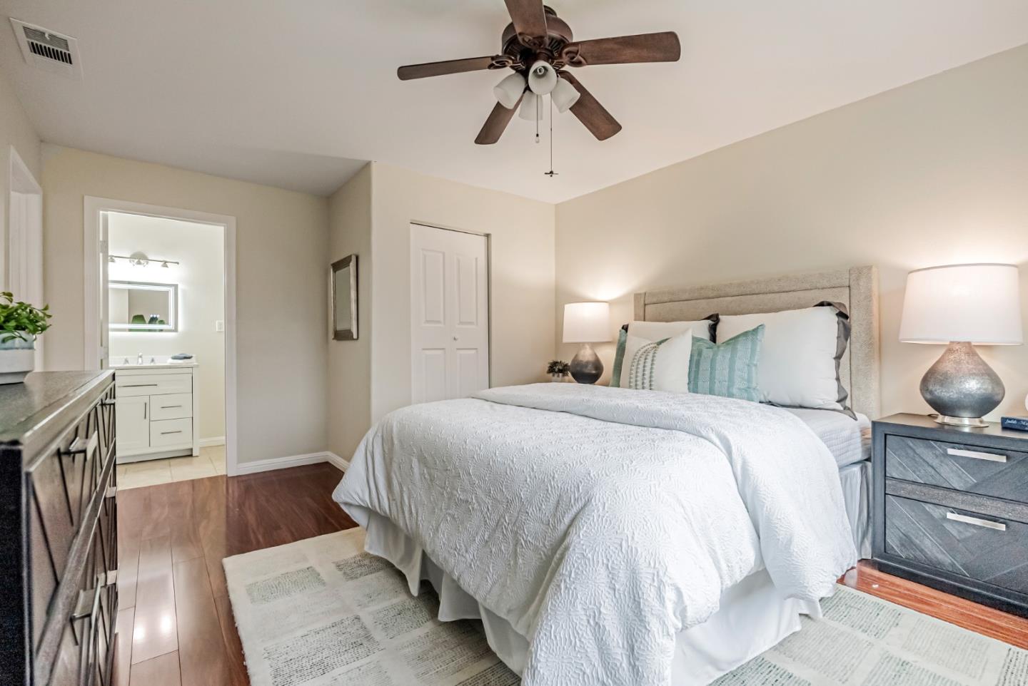 3259 San Carvante Way, Union City, California 94587, 2 Bedrooms Bedrooms, ,2 BathroomsBathrooms,Residential,For Sale,3259 San Carvante Way,ML82010801