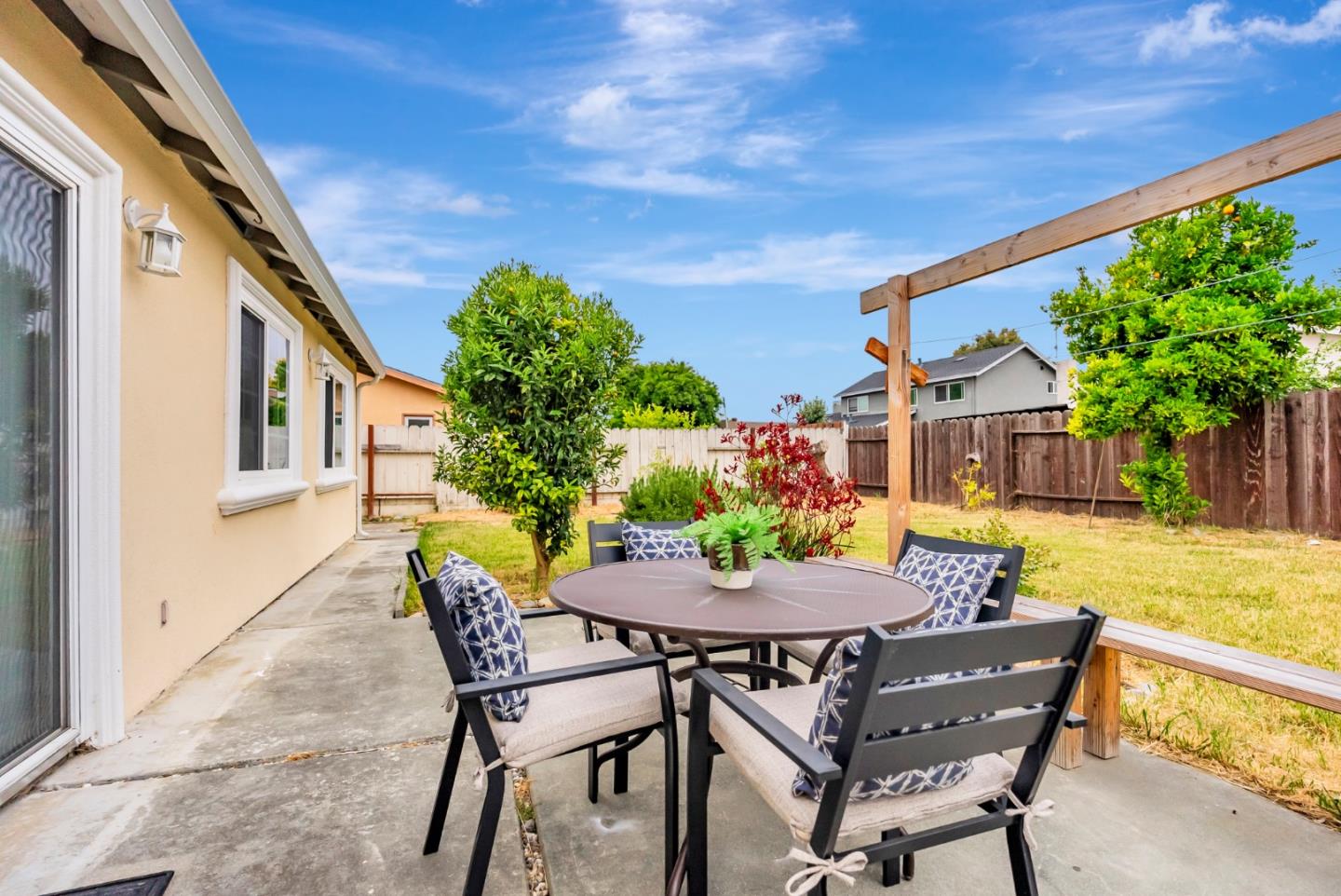 3259 San Carvante Way, Union City, California 94587, 2 Bedrooms Bedrooms, ,2 BathroomsBathrooms,Residential,For Sale,3259 San Carvante Way,ML82010801