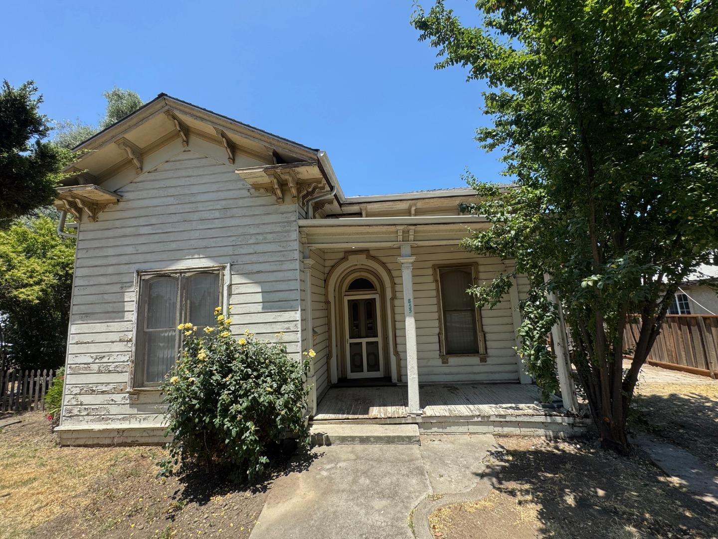 396 S 18th ST, San Jose CA 95116