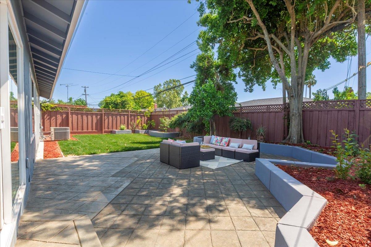 Detail Gallery Image 30 of 41 For 2495 Malaga Dr, San Jose,  CA 95125 - 4 Beds | 2/1 Baths