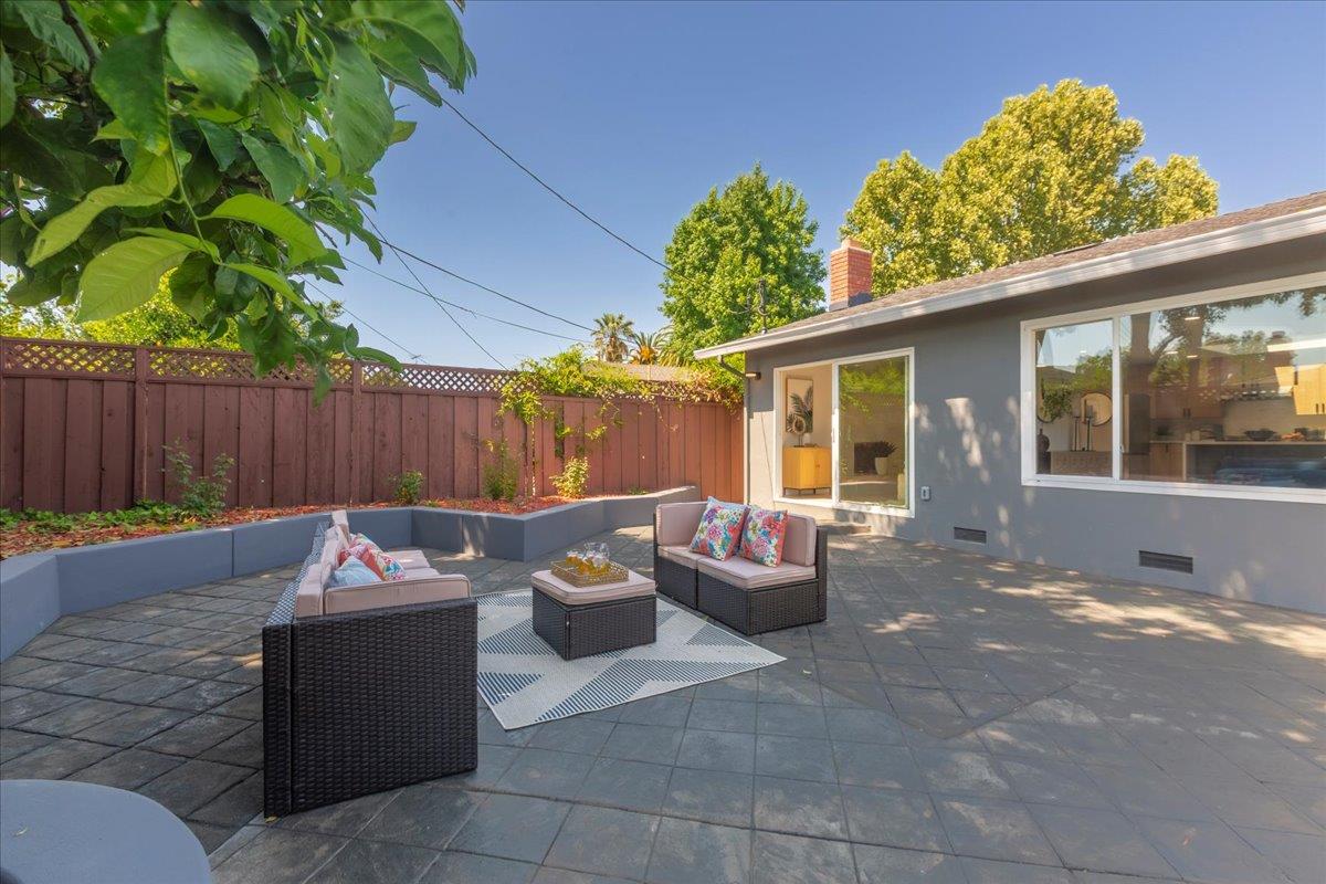 Detail Gallery Image 33 of 41 For 2495 Malaga Dr, San Jose,  CA 95125 - 4 Beds | 2/1 Baths