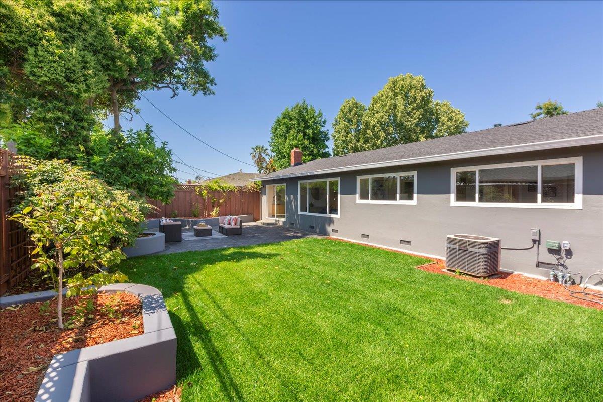 Detail Gallery Image 34 of 41 For 2495 Malaga Dr, San Jose,  CA 95125 - 4 Beds | 2/1 Baths