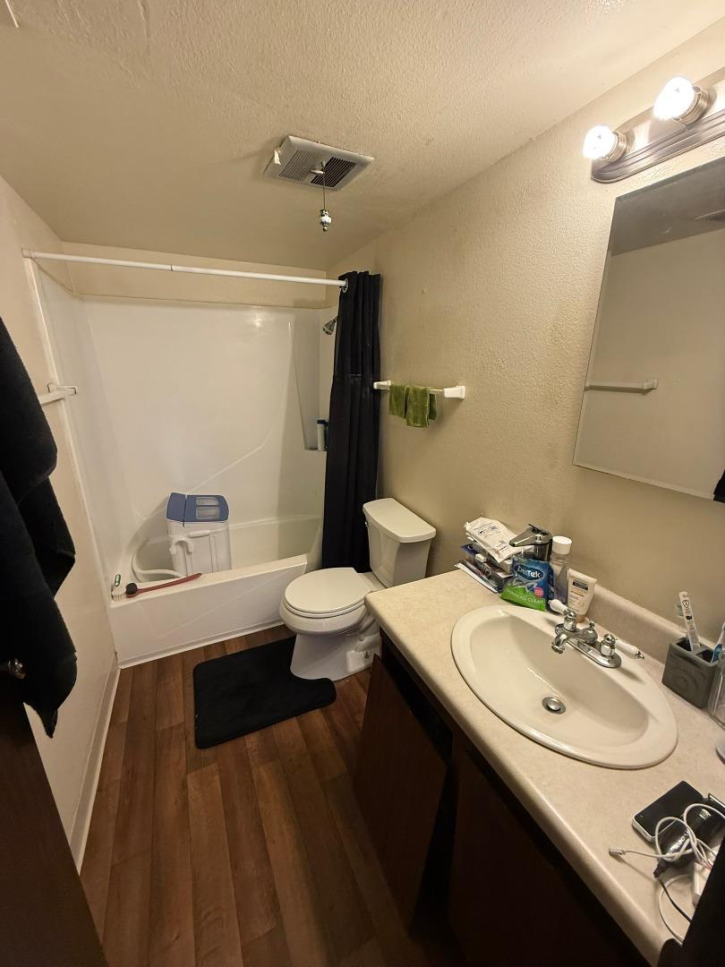 Detail Gallery Image 12 of 39 For 910 Wainwright St, Monterey,  CA 93940 - – Beds | – Baths