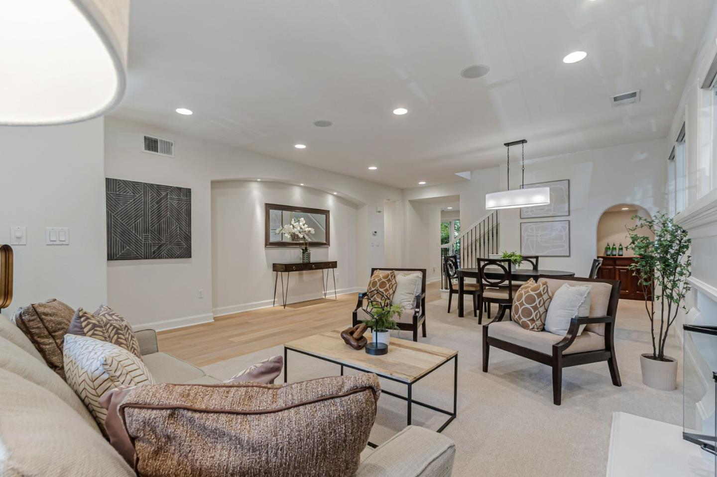 Detail Gallery Image 14 of 70 For 1701 Whispering Willow Pl, San Jose,  CA 95125 - 5 Beds | 4 Baths