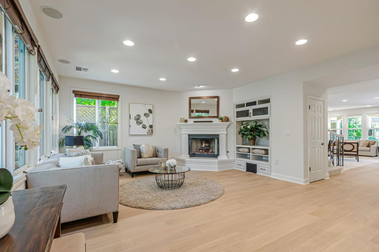 Detail Gallery Image 15 of 70 For 1701 Whispering Willow Pl, San Jose,  CA 95125 - 5 Beds | 4 Baths