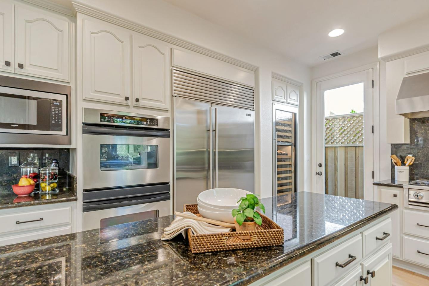 Detail Gallery Image 23 of 70 For 1701 Whispering Willow Pl, San Jose,  CA 95125 - 5 Beds | 4 Baths