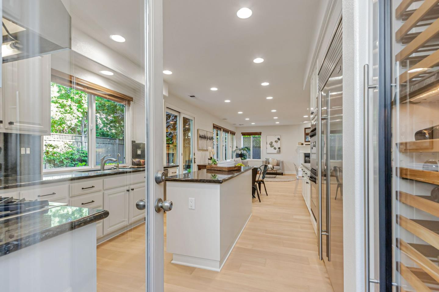 Detail Gallery Image 29 of 70 For 1701 Whispering Willow Pl, San Jose,  CA 95125 - 5 Beds | 4 Baths