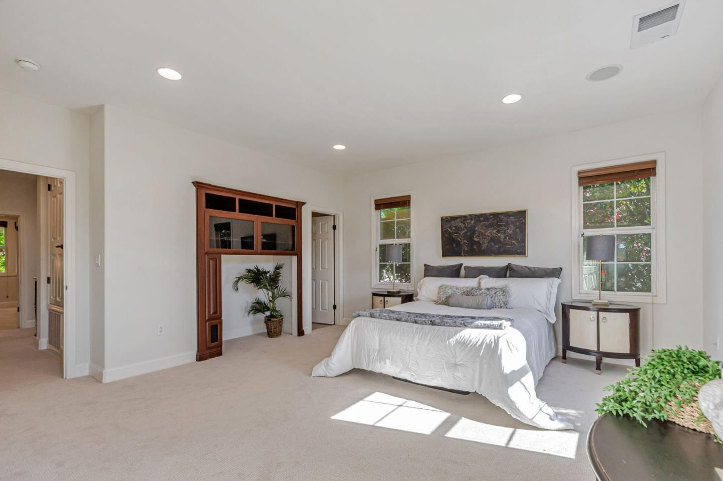 Detail Gallery Image 47 of 70 For 1701 Whispering Willow Pl, San Jose,  CA 95125 - 5 Beds | 4 Baths