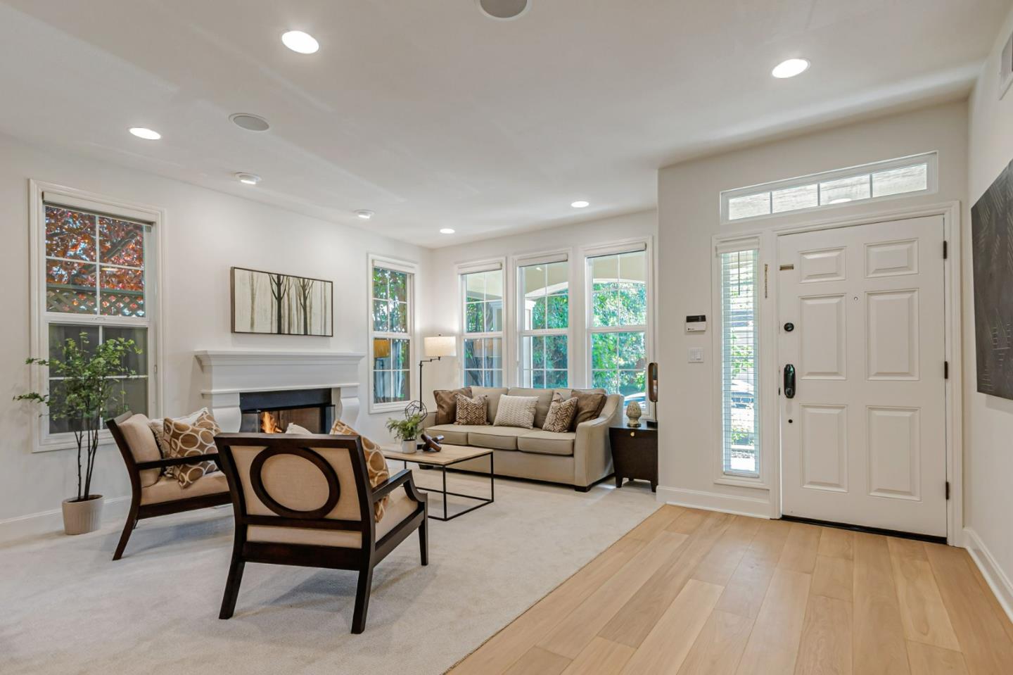 Detail Gallery Image 5 of 70 For 1701 Whispering Willow Pl, San Jose,  CA 95125 - 5 Beds | 4 Baths
