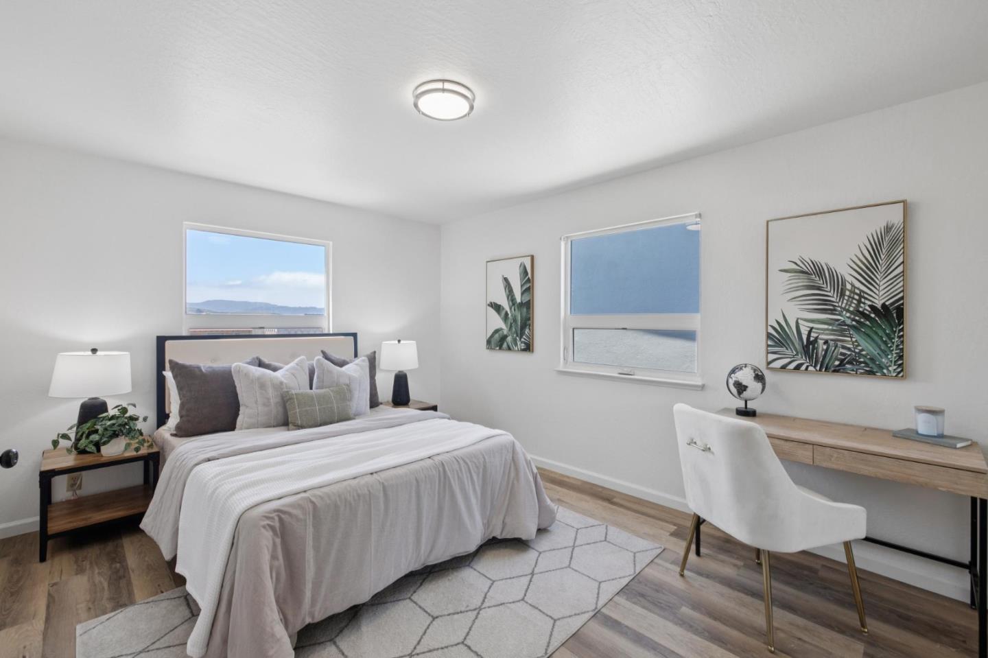 Detail Gallery Image 11 of 23 For 77 Montecito Ave, Pacifica,  CA 94044 - 2 Beds | 1/1 Baths