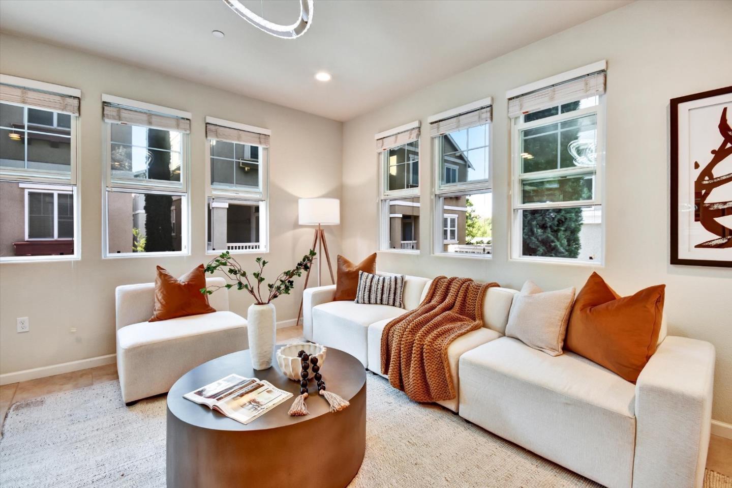 Detail Gallery Image 13 of 51 For 2620 Tamalpais Ter, Fremont,  CA 94538 - 3 Beds | 2/2 Baths