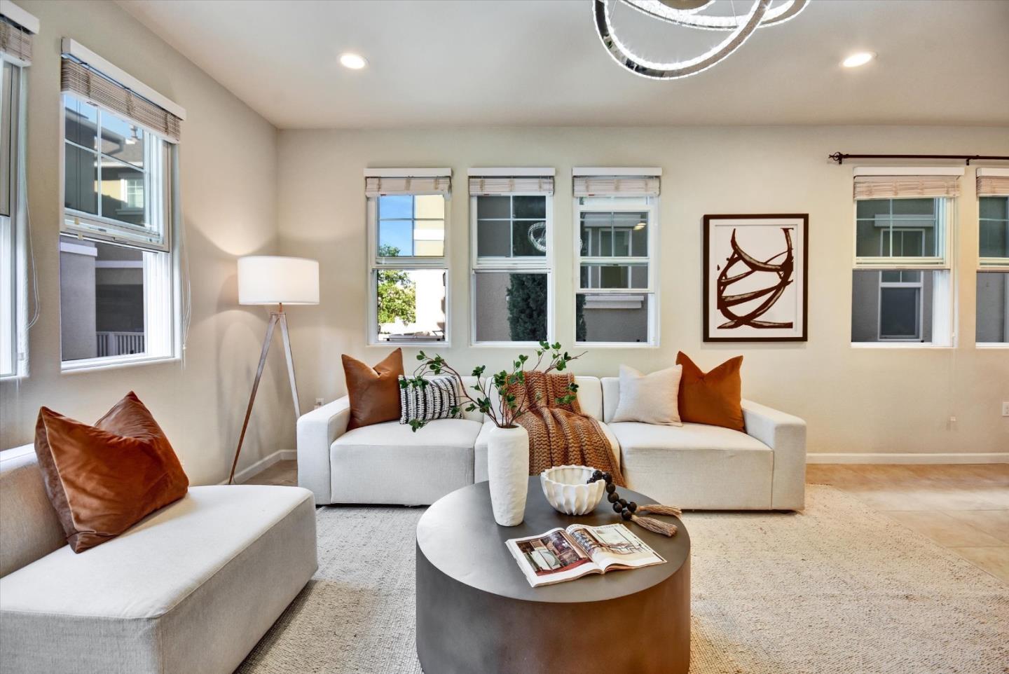 Detail Gallery Image 15 of 51 For 2620 Tamalpais Ter, Fremont,  CA 94538 - 3 Beds | 2/2 Baths