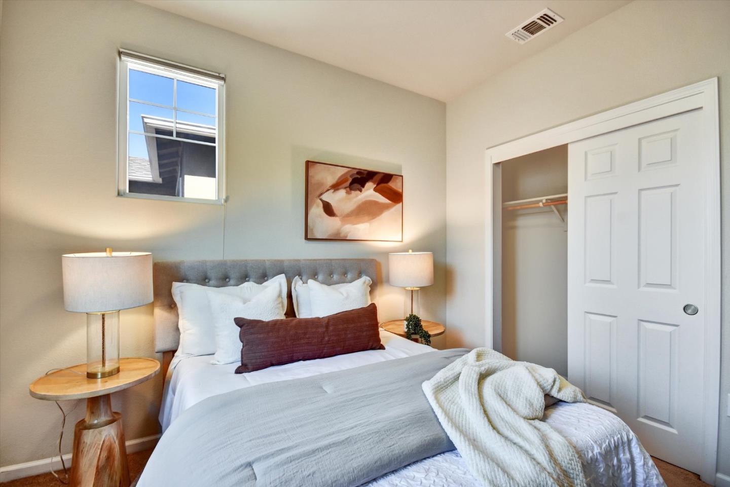 Detail Gallery Image 22 of 51 For 2620 Tamalpais Ter, Fremont,  CA 94538 - 3 Beds | 2/2 Baths