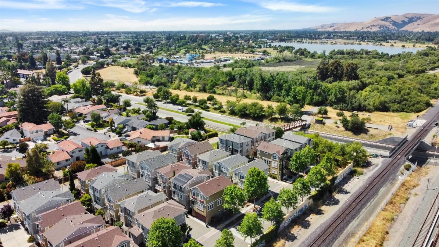 Detail Gallery Image 41 of 51 For 2620 Tamalpais Ter, Fremont,  CA 94538 - 3 Beds | 2/2 Baths
